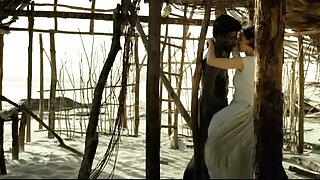 ایک تجربہ کار ماں اپنے بیٹے کی گرل فرینڈ کو اسے اچھی طرح سکس با دختر تنگ چودنے کا طریقہ سکھاتی ہے۔