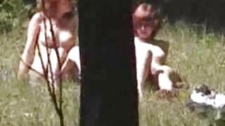 میلے بالوں والی بہن سکس با دختران باکره اپنے بھائی کو اس لڑکے کو بھولنے کے لیے بلو جاب دیتی ہے۔